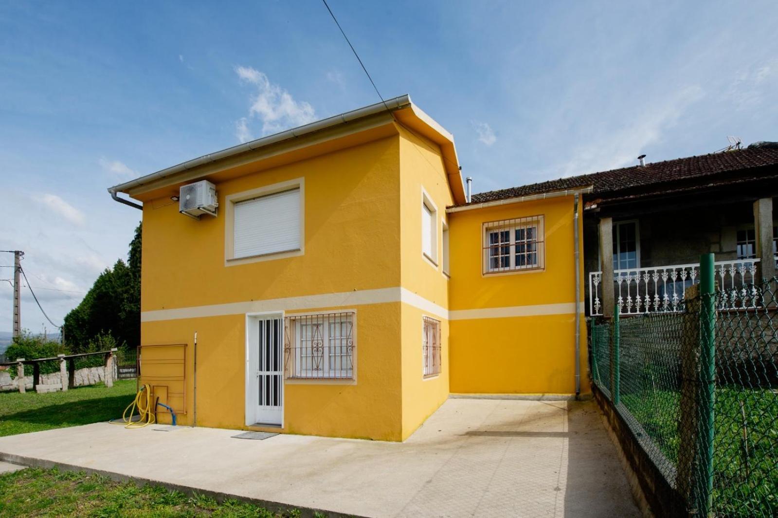 Apartamento Duplex Dos Habitaciones Mondariz Ngoại thất bức ảnh